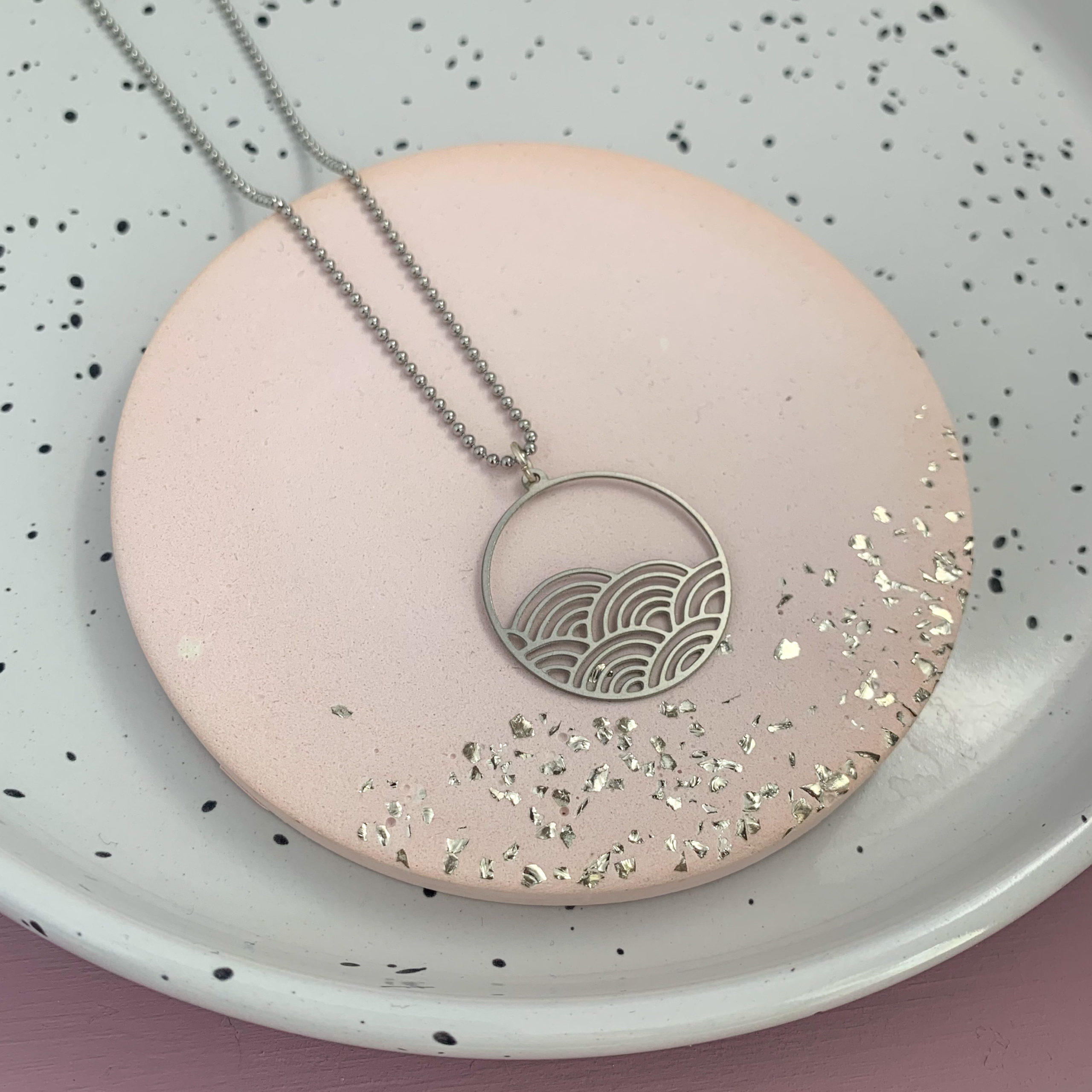 Kreis mit japanischen Wellen