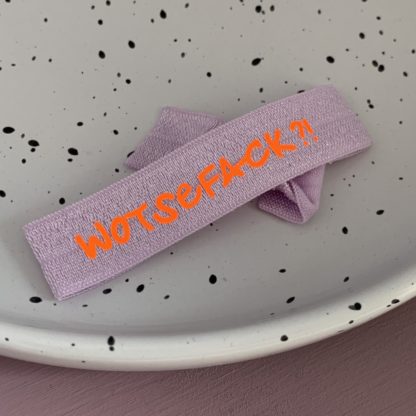 Wotsefack?! Armband lavendel pastell/ neonorange