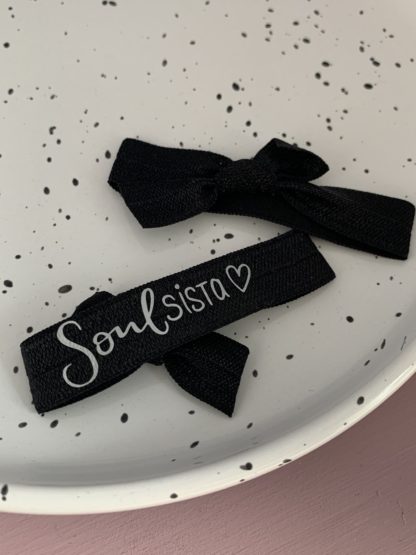 SoulSISTA Armband schwarz/silber Rückseite