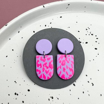 Statement Leo lavendel/ neonpink